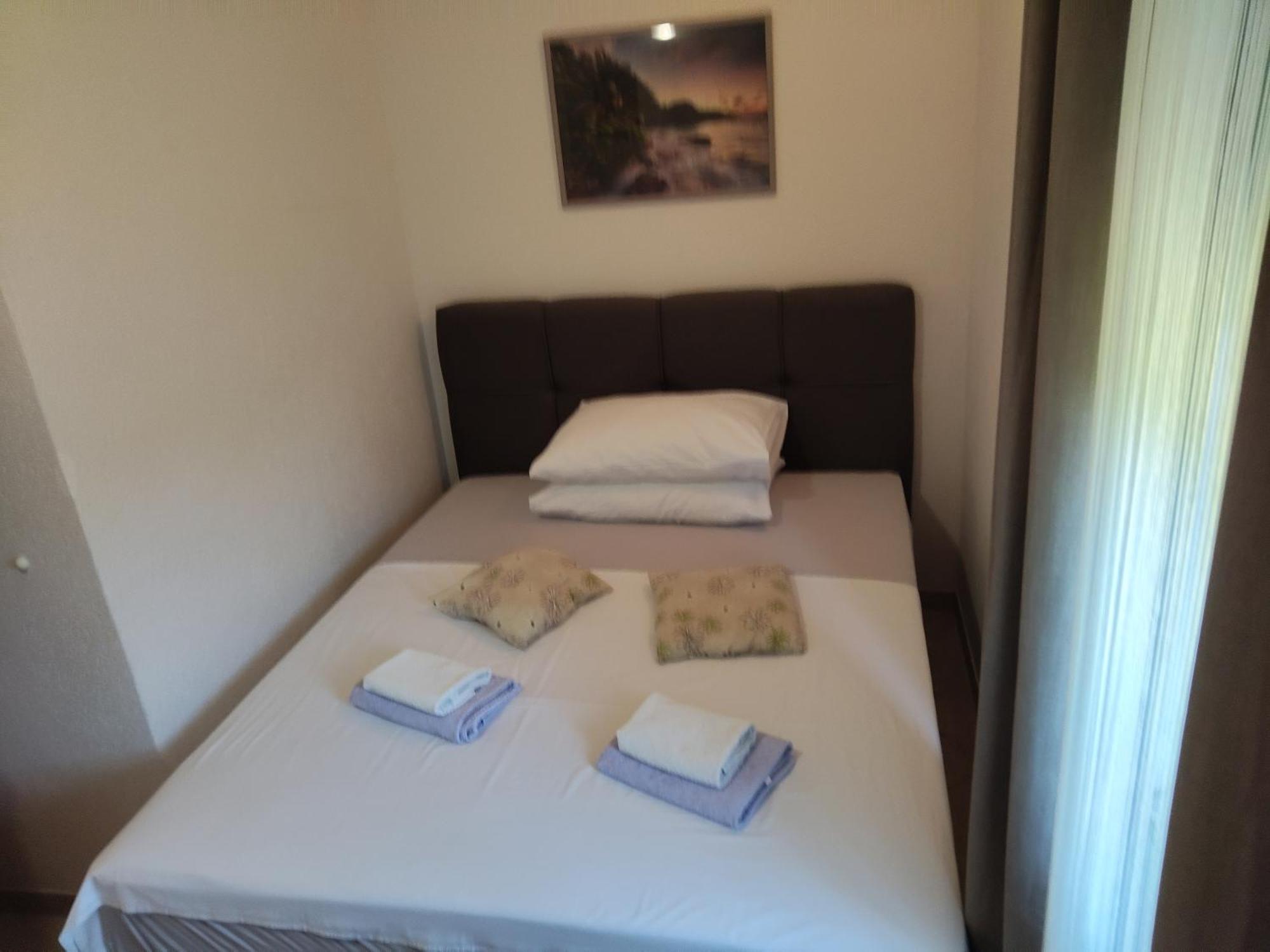 Apartmani Mila-Casa Bianca เมดูลิน ภายนอก รูปภาพ